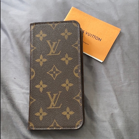 Louis Vuitton Accessories - 💥SALE💥Louis Vuitton IPhone 7 Plus Case❣️